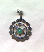 Heart Chakra Pendant: click here for larger picture
